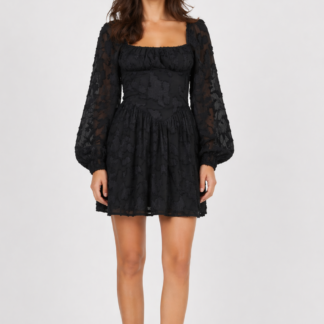 Robe noire effet corset – manches longues et dos lacé